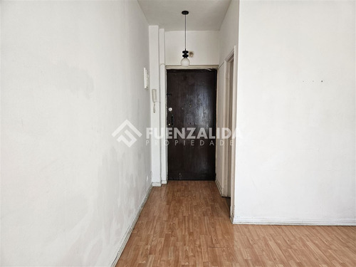 Venta Departamento Santiago 1d,1b,bodega,metro U,de Chile
