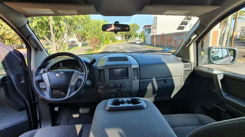 Imagen 6 de 8 de Nissan Titan 2013 5.6l Cab S V8 4x4 At