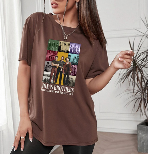 Camiseta Jonas Brothers Tour - Oversize Larga