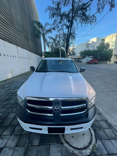 Imagen 1 de 14 de Ram 1500 2018 Crew Cab Slt Trabajo 4x2 V6 8at