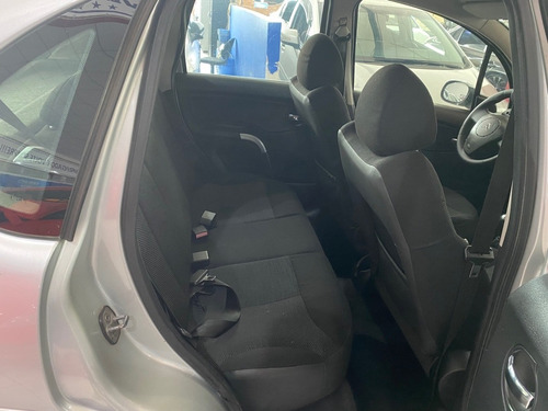 Imagem 9 de 12 de Citroen C3 Exclusive 1.4 8v Xtr Flex