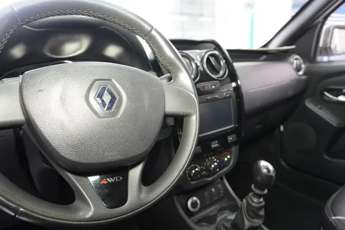 Renault Duster Oroch 2.0 Intens 4X4