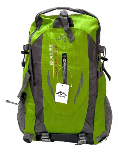 Mochila deportiva Impacto MOCH11 color verde diseño liso 40L