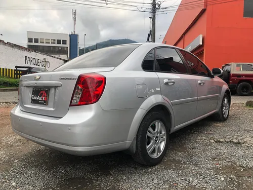 Chevrolet Optra 1.6 Advance