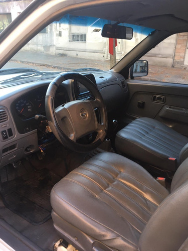 Nissan Frointer