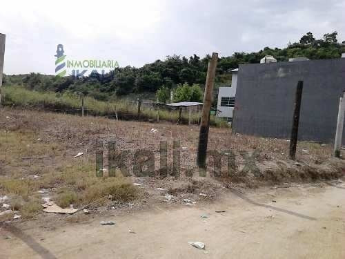 Imagen 4 de 13 de Terreno Comercial En Venta En Colonia Salvador Allende Poza Rica Ver, Cuenta Con 528 M² Se Encuentra Ubicado En La Av. Papantla De La Colonia Salvador Allende, Casi En Frente Del Nuevo Hospital Del I