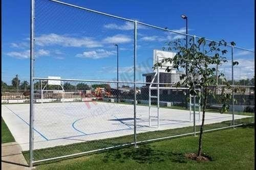 Imagen 8 de 10 de Disfruta De Una Super Ubicacion En Casa Nueva