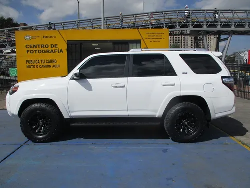 Toyota 4runner Sr5 4x4 4000cc At Aa