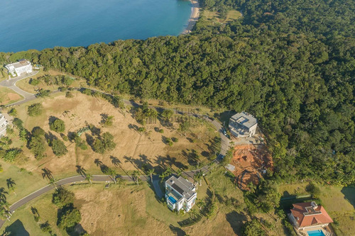 Imagem 8 de 17 de Terreno Em Condomínio Frente Mar De Alto Padrão Localizado Em Itapema. - 1203