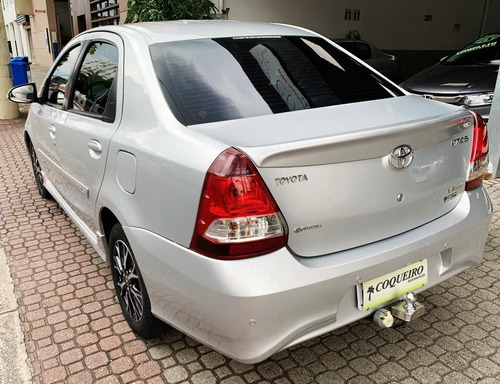 Toyota Etios 1.5 Platinum Sedan 16v