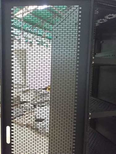 Rack Gabinete De Piso 45ur Puerta Microperforada