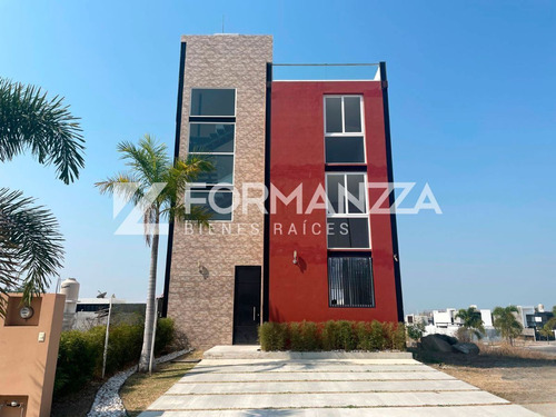 Casa Nueva Inteligente En Venta En Colinas Del Real En Colim