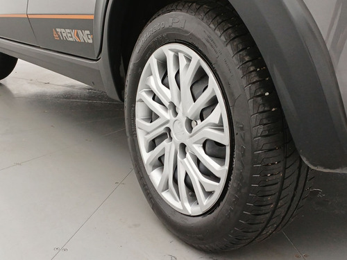Fiat Mobi 1.0 EVO FLEX TREKKING MANUAL