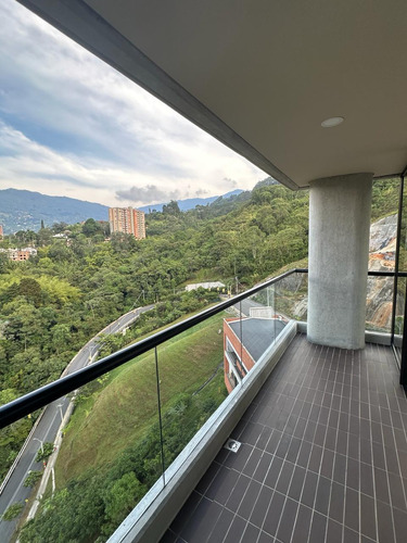 Hermoso Apartamento De 3 Habitaciones, Listo Para Estrenar. Envigado El Trianon.