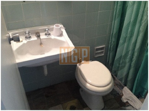 Apartamento En Peninsula, 2 Dormitorios -ref:16003