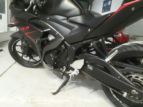 Yamaha R3 No Z400, Ninja 300, Ninja 400.