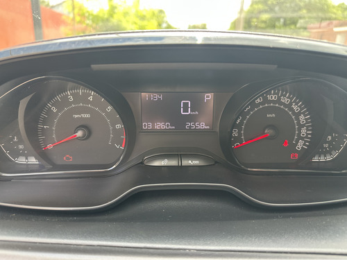 Peugeot 2008 1.6 Feline Tip
