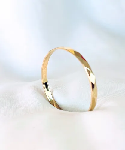 Argollas delgadas de oro hotsell