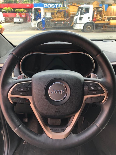 Jeep Cherokee 2014 3.2 Longitude Aut. 5p