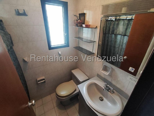 Venta De Apartamento En Urbanizacion Bello Monte.agua Constante. Gran Oportunidad! #25-18467 Np