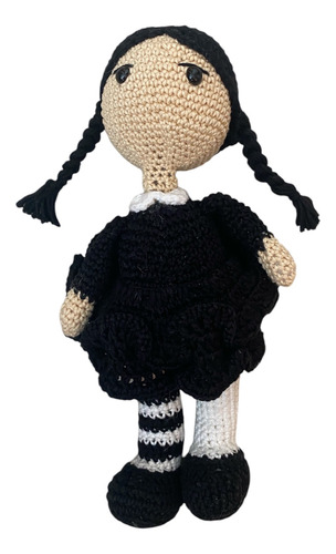 Boneca Wandinha Crochê Amigurumi