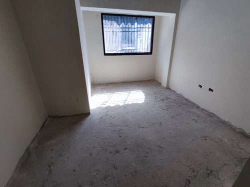 Venta De Casa Lomas De Monteclaro En Obra Gris