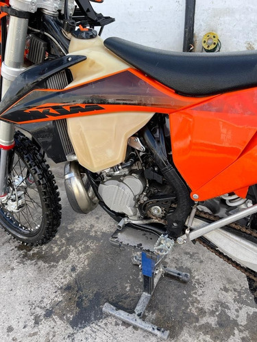 Imagen 4 de 6 de Ktm 250 Exc