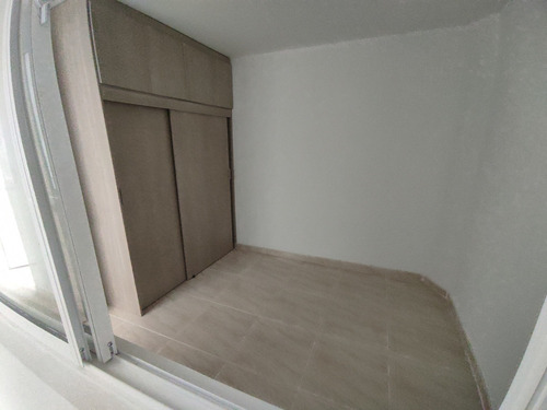 Imagen 4 de 9 de Apartamento Duplex En La Castellana Para Estrenar, 3 Habitaciones, 2 Baños, Parqueadero