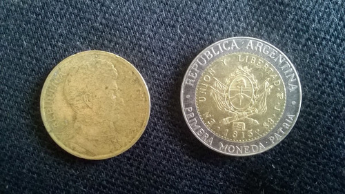 Moneda Argentina 1 Peso 2010 Bimetalica Variedad Escasa  A04