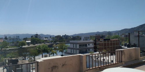Imagen 7 de 10 de Departamento Para Dos Personas Céntrico En Alquiler Temporal Carlos Paz