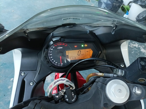 Imagen 6 de 17 de Benelli 3o2r