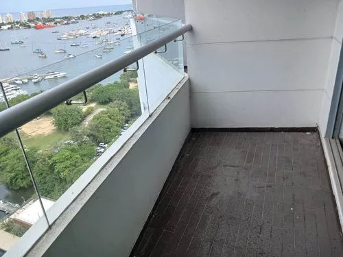 Alquila Oficina En Piso 19 Ubicación Privilegiada Cod. 54706
