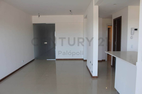 Imagen 10 de 30 de Venta Hermosa Oficina 4 Ambientes Vicente López. Toma Menor Valor