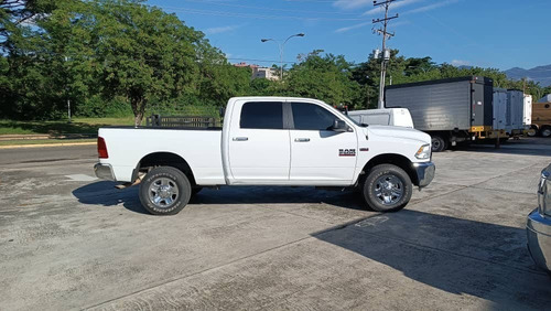 Imagen 5 de 11 de Dodge Ram