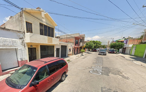 Excelente Venta De Casa Adjudicada En Acambaro Centro Guanajuato