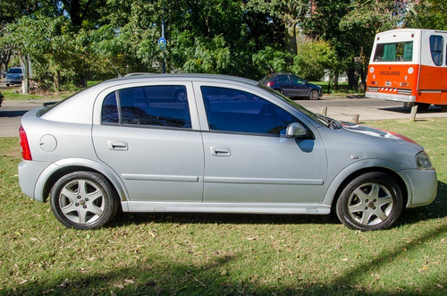 Chevrolet Astra