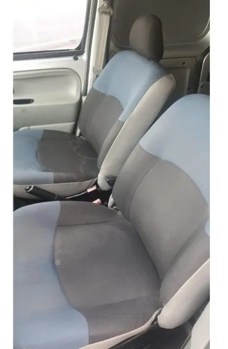 Imagen 15 de 22 de Renault Kangoo 1.6 Año 2014