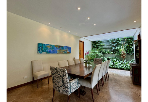 Los Chorros/hermosa Casa Amoblada/2000m2/en Alquiler