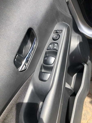 Imagem 13 de 13 de Nissan Kicks S Cvt