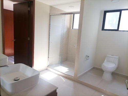 Imagen 19 de 23 de Venta De Dos Casas Con Loft Independiente En Blvd De La Luz
