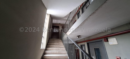 Edificio Comercial En Venta San Martin Mls #24-27982 Bm