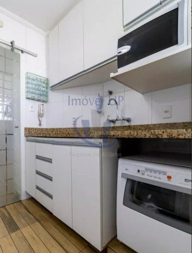 Imagem 1 de 15 de Apto De 2 Dormitorios, 1 Suite, 1 Vaga, Varanda Envidracada, A 650m Da Puc !! - V-2381