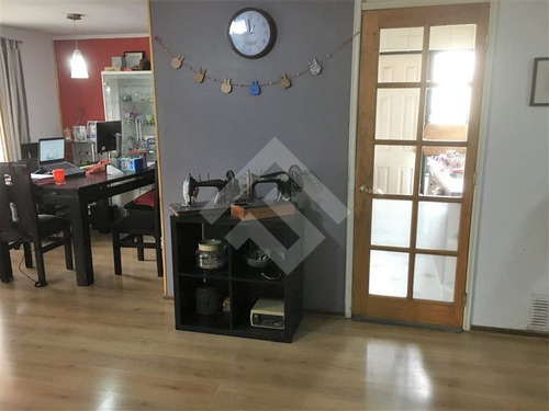 Imagen 8 de 20 de Casa En Venta De 3 Dorm. 2 Baños, Microbarrio, 212 M2 Terren
