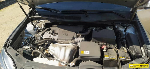 Toyota Camry Xle