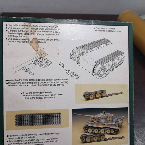 Imagem 5 de 8 de Plastimodelo Academy Esteira P/ Tanque Tiger 1 Escala 1:35