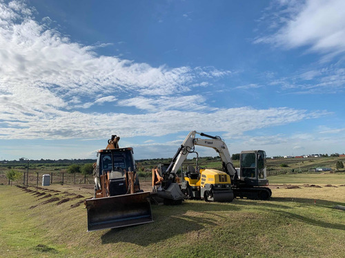 Alquiler Retroexcavadora Miniexcavadora GrĂșa Rodillo Bobcat