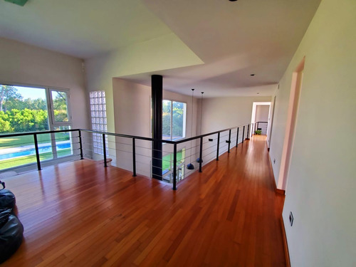 Casa En Venta En Santa Ana