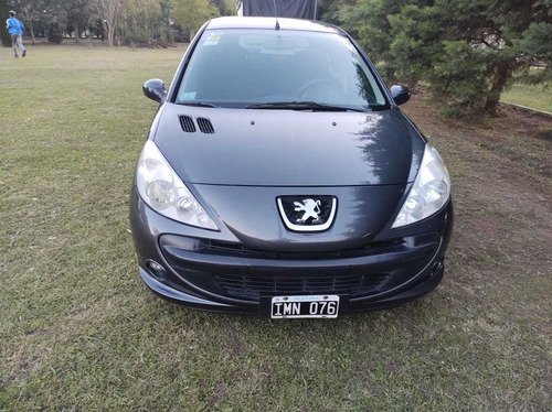 Peugeot 207 1.9 Sedan Xrd 2010