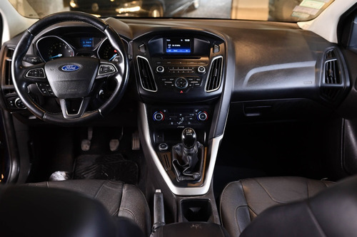 Imagen 13 de 17 de Ford Focus Iii 2.0 Sedan Se Plus Mt Mau