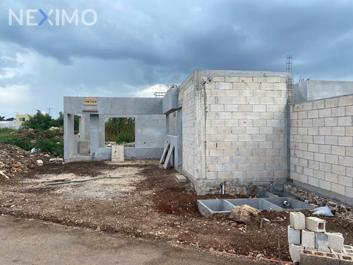 Imagen 13 de 13 de Casa En Venta De Un Piso En Privada Segura Con Alberca En Chichi Suarez Merida En Privada, Yucatan